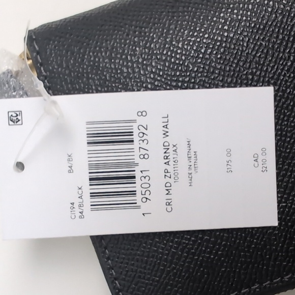 Coach CI194 Leather Medium Zip Around Wallet Brass/Black (Frim Price - Last One) - Picture 16 of 16